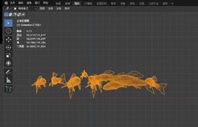 池塘里成群结队的锦鲤鱼