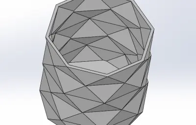 两款棱面型笔筒