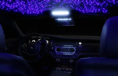 2013款劳斯莱斯魅影汽车